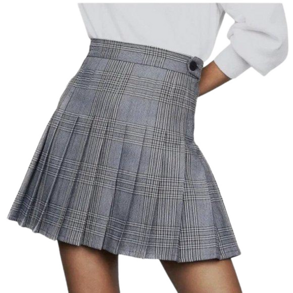 Maje Jalaime Pleated Plaid Black and White Mini Skirt Womens Size 2